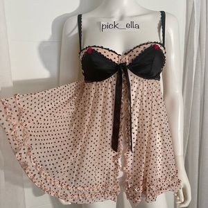 36B 36C VS Victoria’s Secret Sexy Little Things Chemise Lingerie ruffled Slip